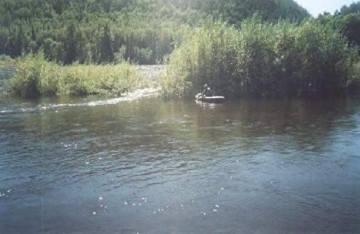 На рекеТагул. Фото Ивана Августняк п. Юрты